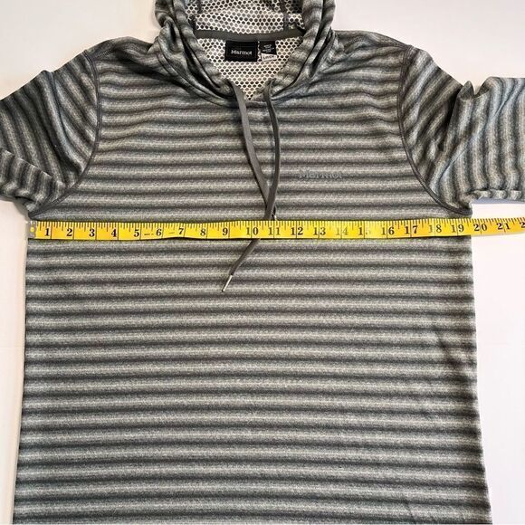 Women's Marmot Long Sleeve Baselayer Striped Hooded Top Size Small - Picture 5 of 12